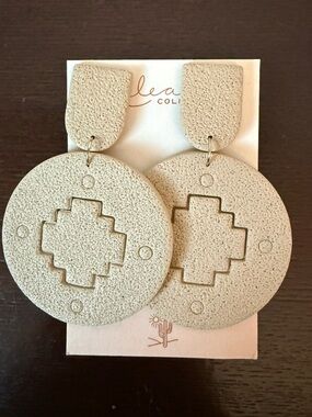 Hand Crafted Cream Textured Bohemian Round Earrings